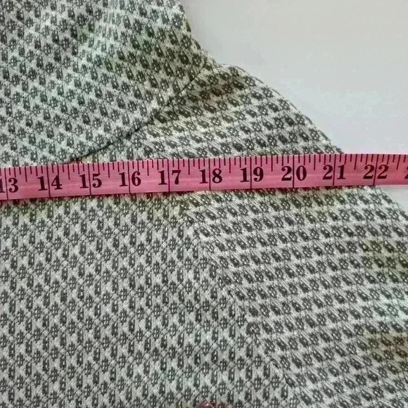 Ann Taylor Loft Lounge Women's NWOT Large Sift Gray Cowl Neck Sweatshirt #132 - Picture 3 of 12